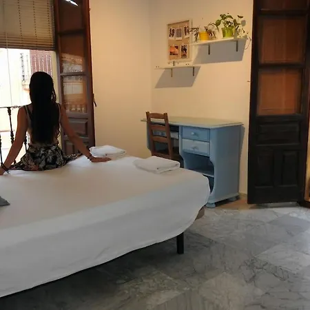 En Centro Con Vistas A La Plaza Alameda De Hercules - Hasta 6 Personas Appartement