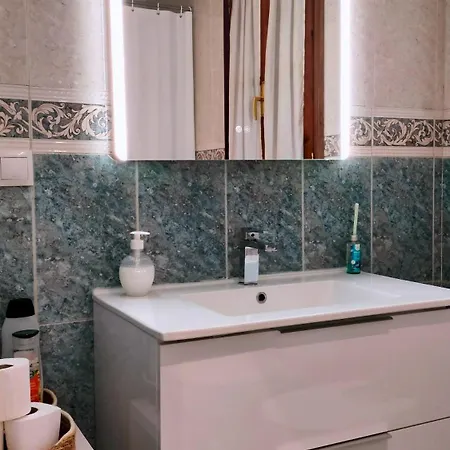 Appartement En Centro Con Vistas A La Plaza Alameda De Hercules - Hasta 6 Personas *
